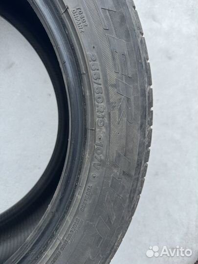 Bridgestone Dueler H/P Sport 255/50 R19 107V