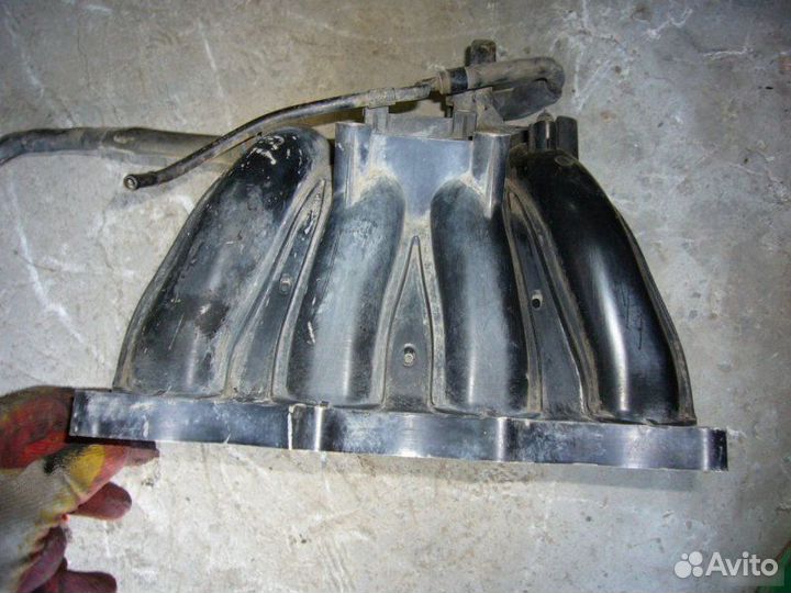 Коллектор впускной Hyundai Elantra XD G4ED 2008