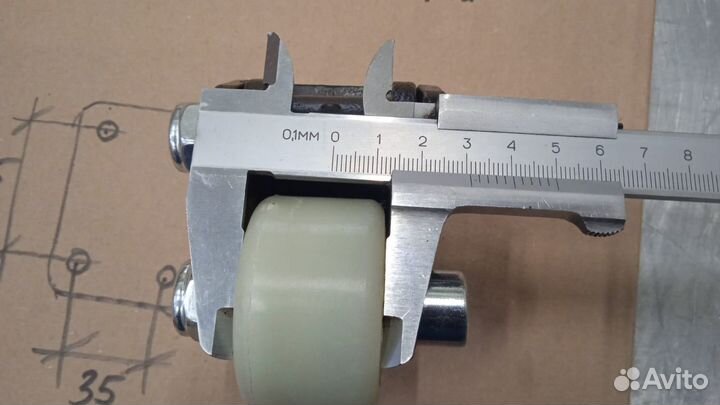 Колесо боковое с креплением CBD15