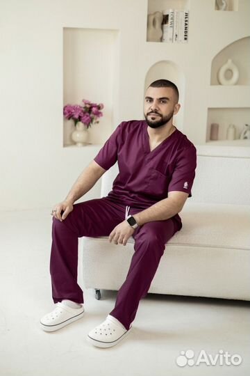 Врач стоматолог универсал