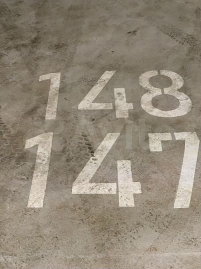 Машиноместо, 27 м²