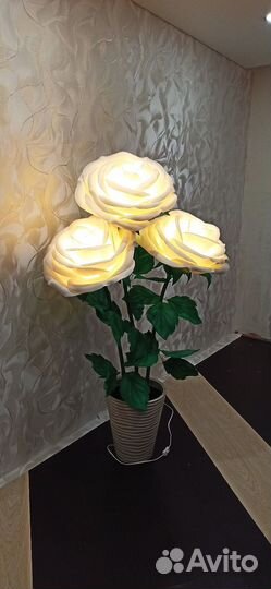 Ростовые цветы светильники