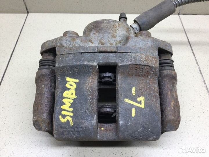 Суппорт передний левый Renault Symbol 2003