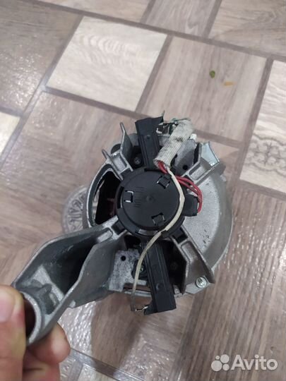 Мотор от стиральной машины