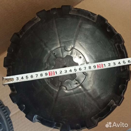 Колеса для детского электромобиля