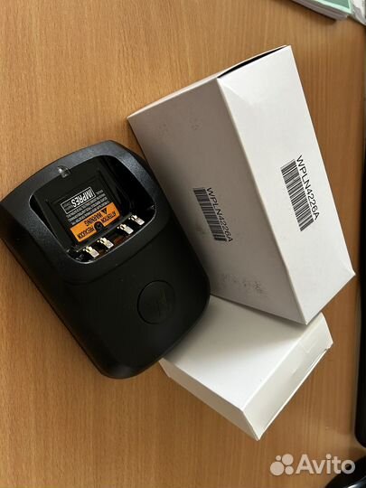 Зарядное устройство рации Motorola