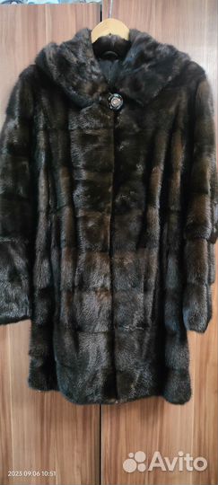 Шуба норковая с капюшоном 42 44