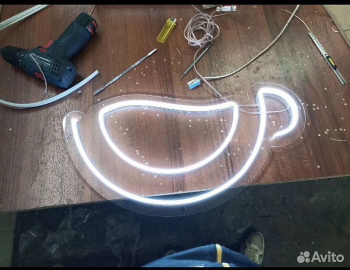 Изготовление неоновых вывесок