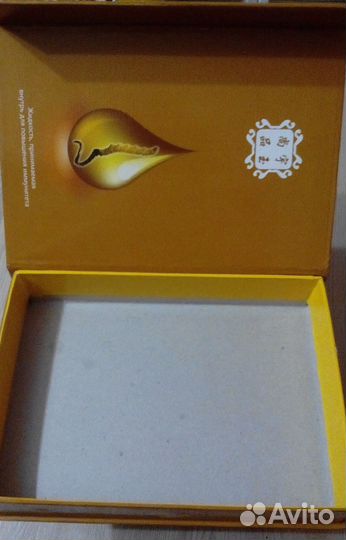 Коробочки на магнитах