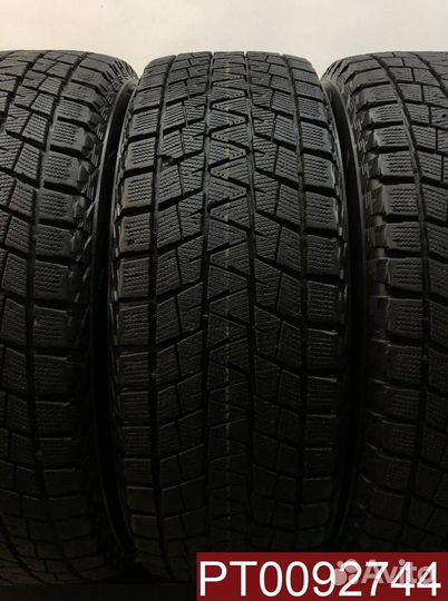 Bridgestone Blizzak DM-V1 235/65 R17 110