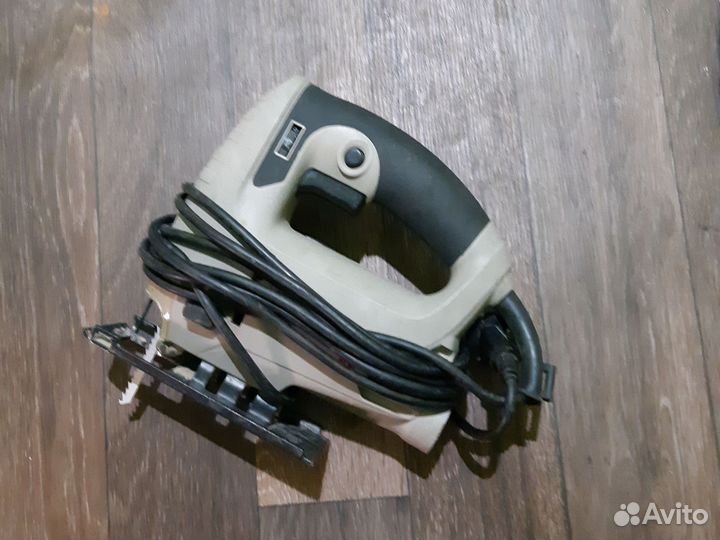 2 Шуруповерта,перфоратор,лобзик,дрель