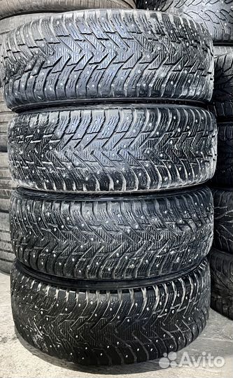 R17 Nokian Tyres Hakkapeliitta 8 SUV 225/60, PCD 5x120 DIA 72.6