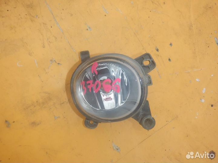 Противотуманка прав. VolksWagen/ Passat CC/ 358,B6