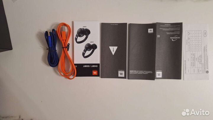 Беспроводные наушники jbl E45BT