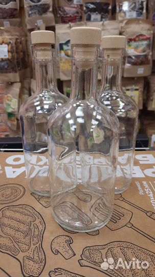 Бутылка Ника с пробкой