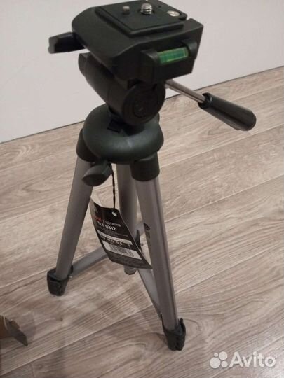 Штатив для фотоаппарата профессиональный