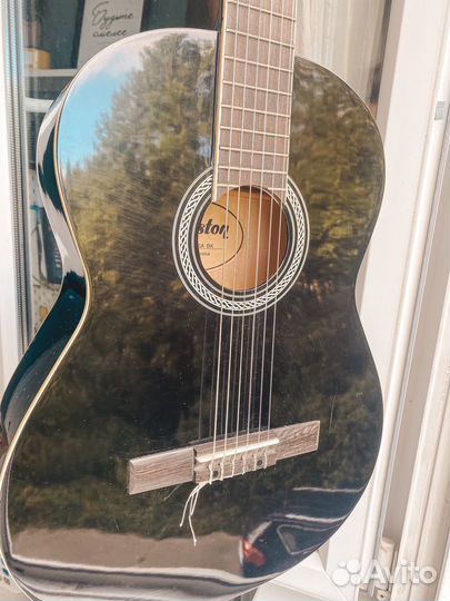 Классическая гитара