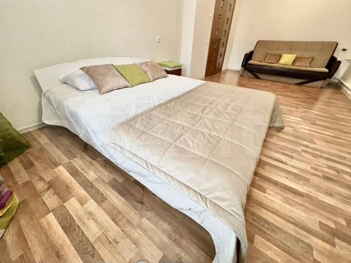 1-к. квартира, 57 м², 1/13 эт.