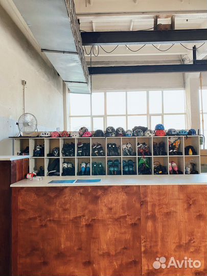 Инструктор по роликам