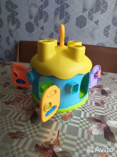 Развивающие игрушки