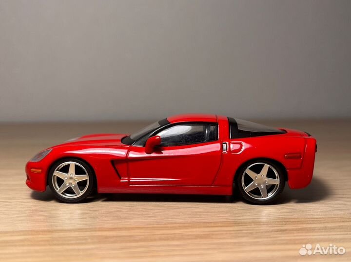 Модель Chevrolet Corvette Z51 C6 1:43