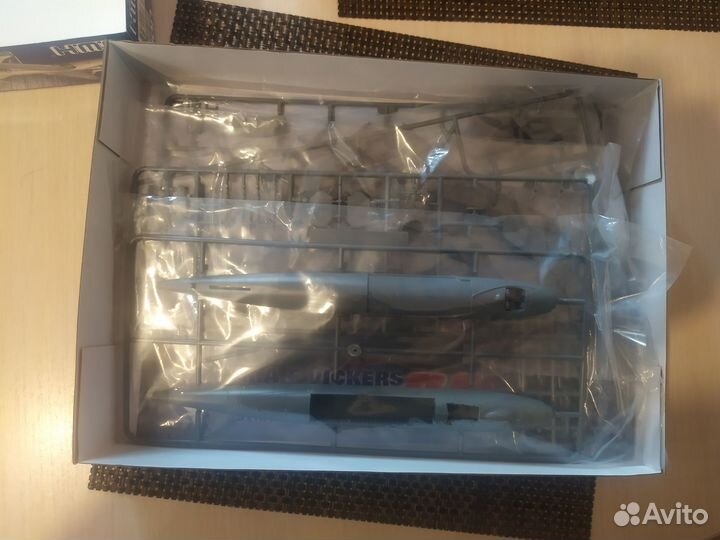 Gwн 1/144 Vickers Valiant K.1