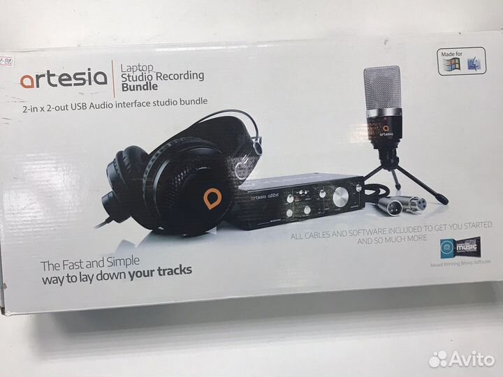 Микрофон Yamaha ym-2000/док (И61)