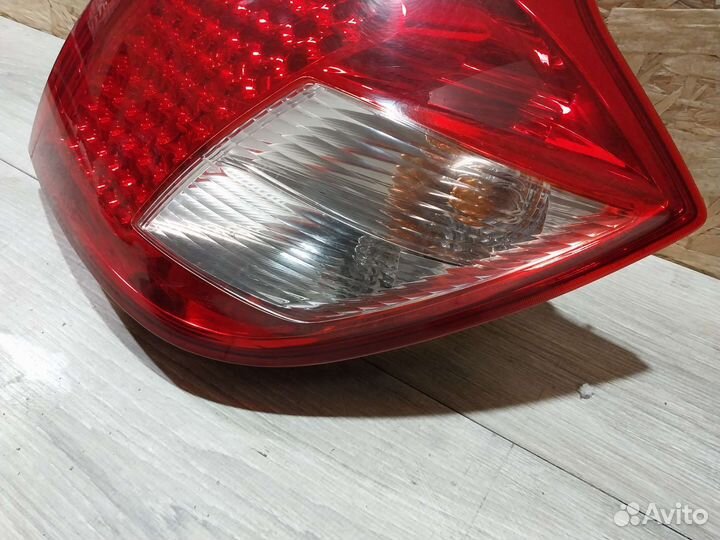 Фонарь правый Kia Ceed 1 ED рестайлинг 2010-2012