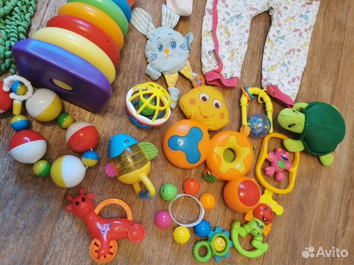 Ползунки и игрушки