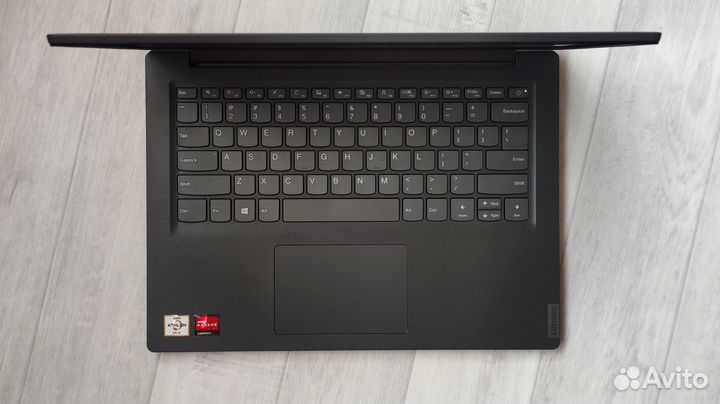 Lenovo новый/Полный комплект/FHD/SSD 256\ozu 8g