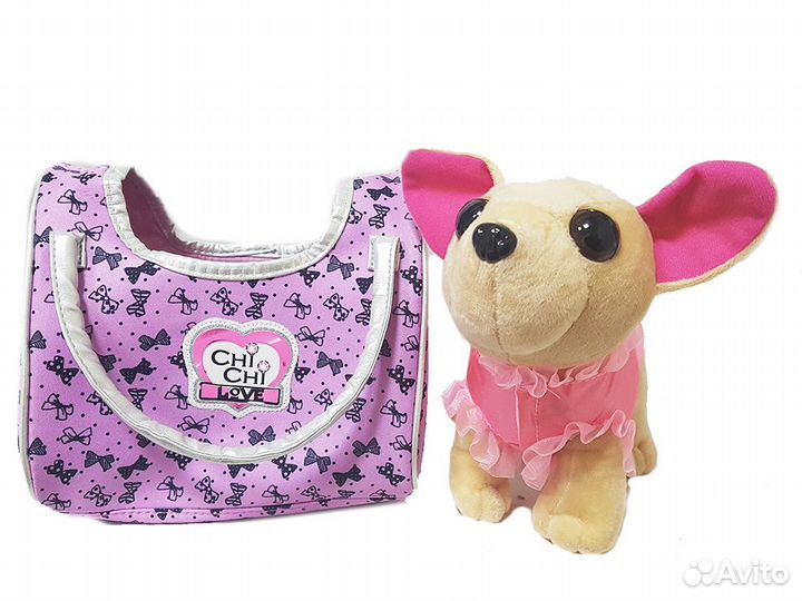 Собачка в сумочке