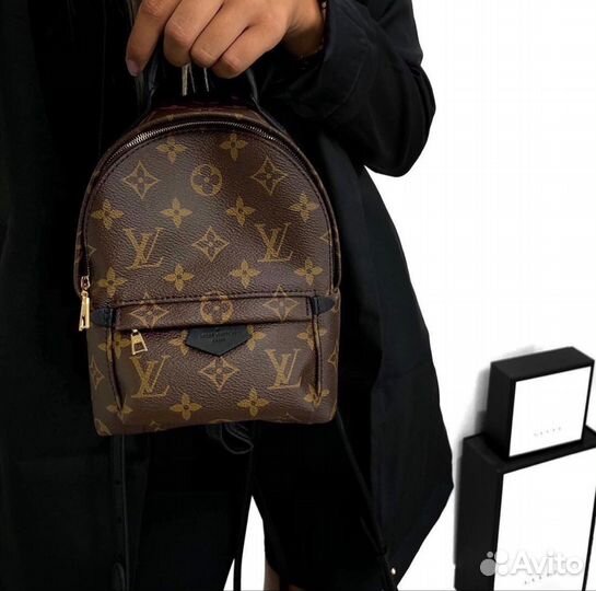 Louis vuitton palm springs рюкзак