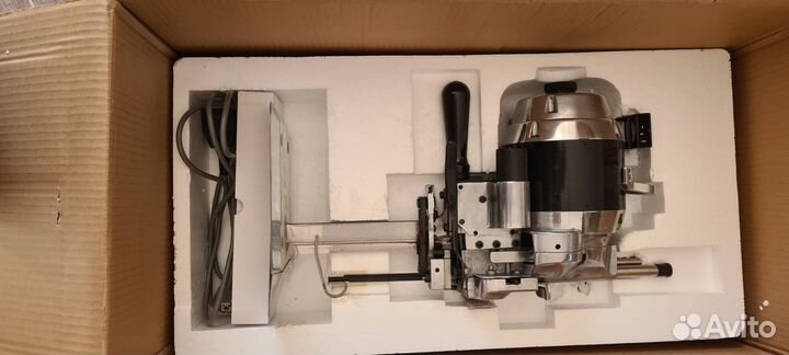 CZD-3 Вертикальный сабельный раскройный нож