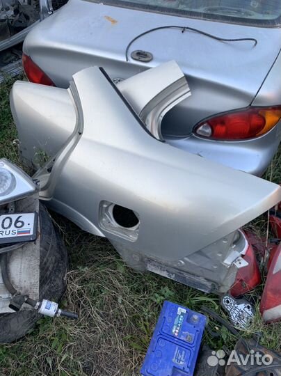 Крыля nissan алмера классик задние