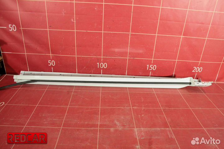 Накладка порога правого Volvo XC90 2 (14)