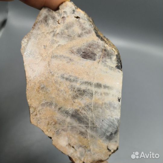 Лунный камень, шлифованая горбушка, оз Терен-Куль