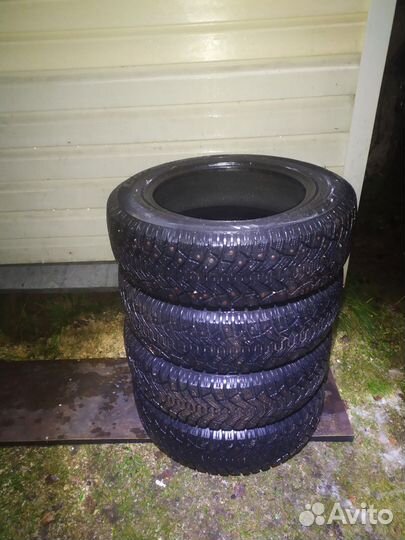 Резина зимняя Рено Логан R15