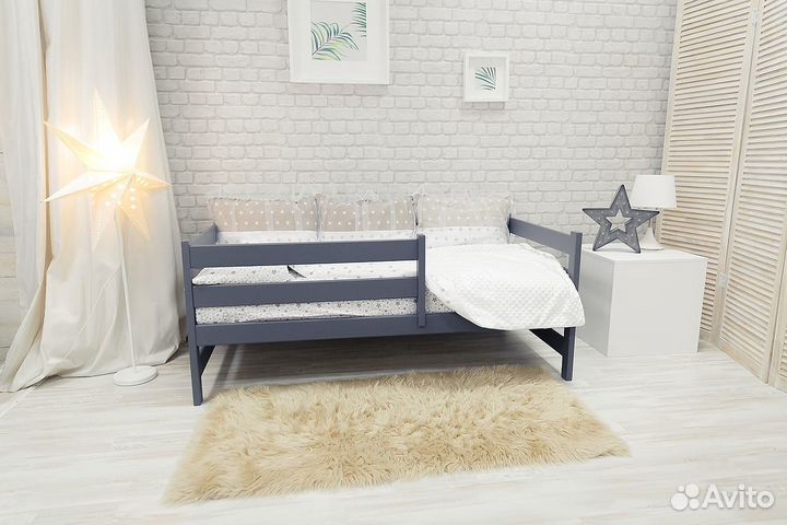 Кровать Манеж массив 160*80 с матрасом