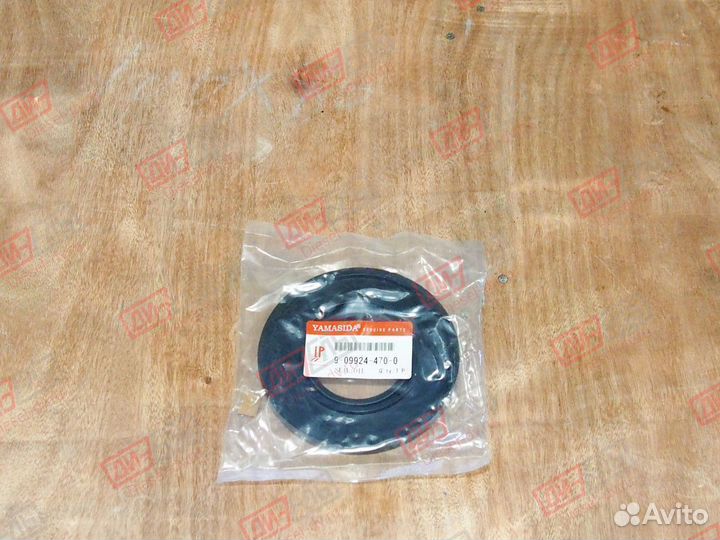 Сальник зад. ступицы внешн. 64*132.5*13 9-09924-47