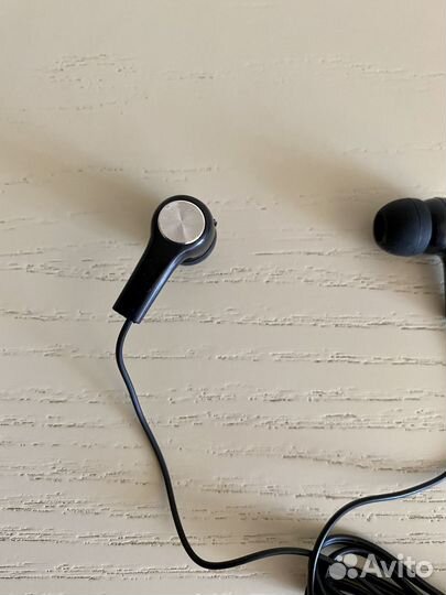 Наушники новые