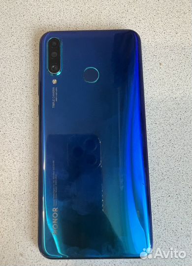 Телефон honor 20 lite 4/128