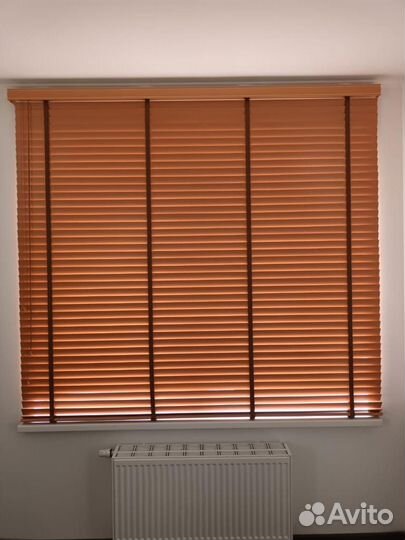 Деревянные горизонтальные жалюзи