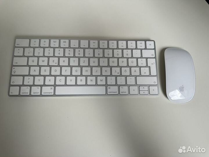 Клавиатура и мышь Apple