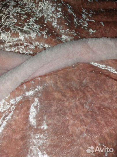 Халат велюровый женский