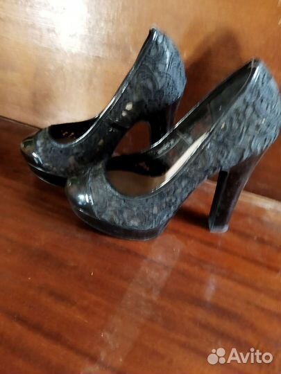 Женская обувь