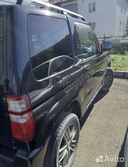 Nissan Kix 0.7 AT, 2009, 110 000 км