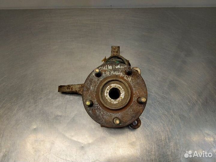 Кулак поворотный(ступица) передний правый