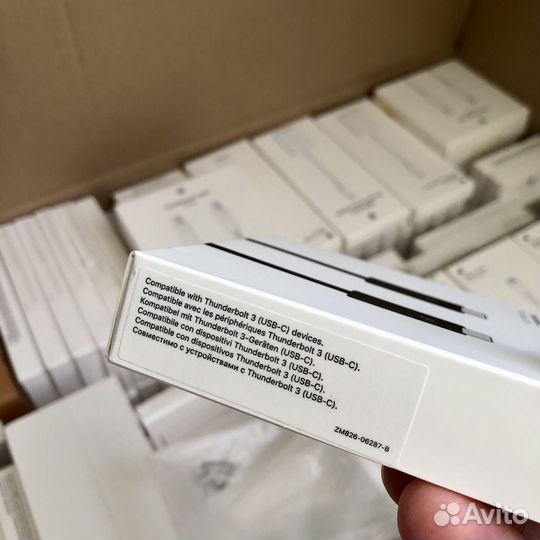 Apple Thunderbolt 3 Pro Cable (2 m)