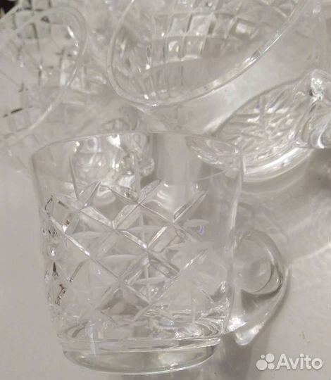 Хрустальные рюмки