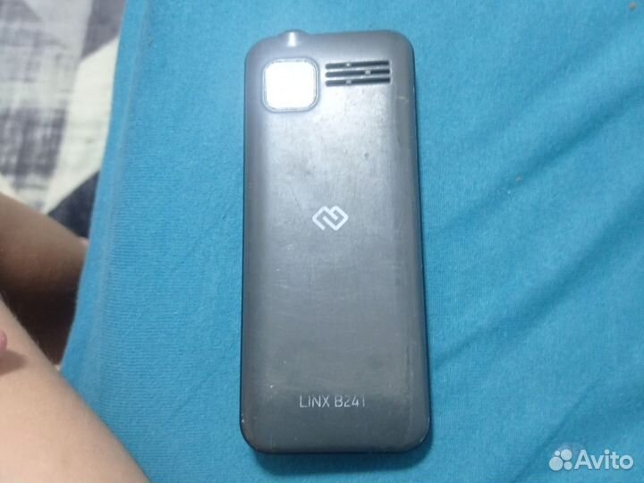 DIGMA LINX B241